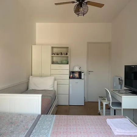 Mirela's Private With Key, Ac, Lift & Balcony In The Center Of On The Cote D'azur Νίκαια